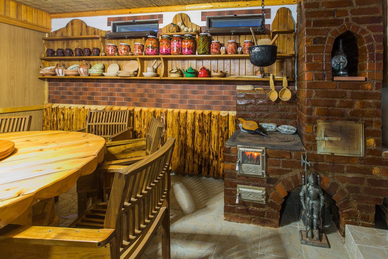 Hotel Raxand Residence Mioveni Dış mekan fotoğraf