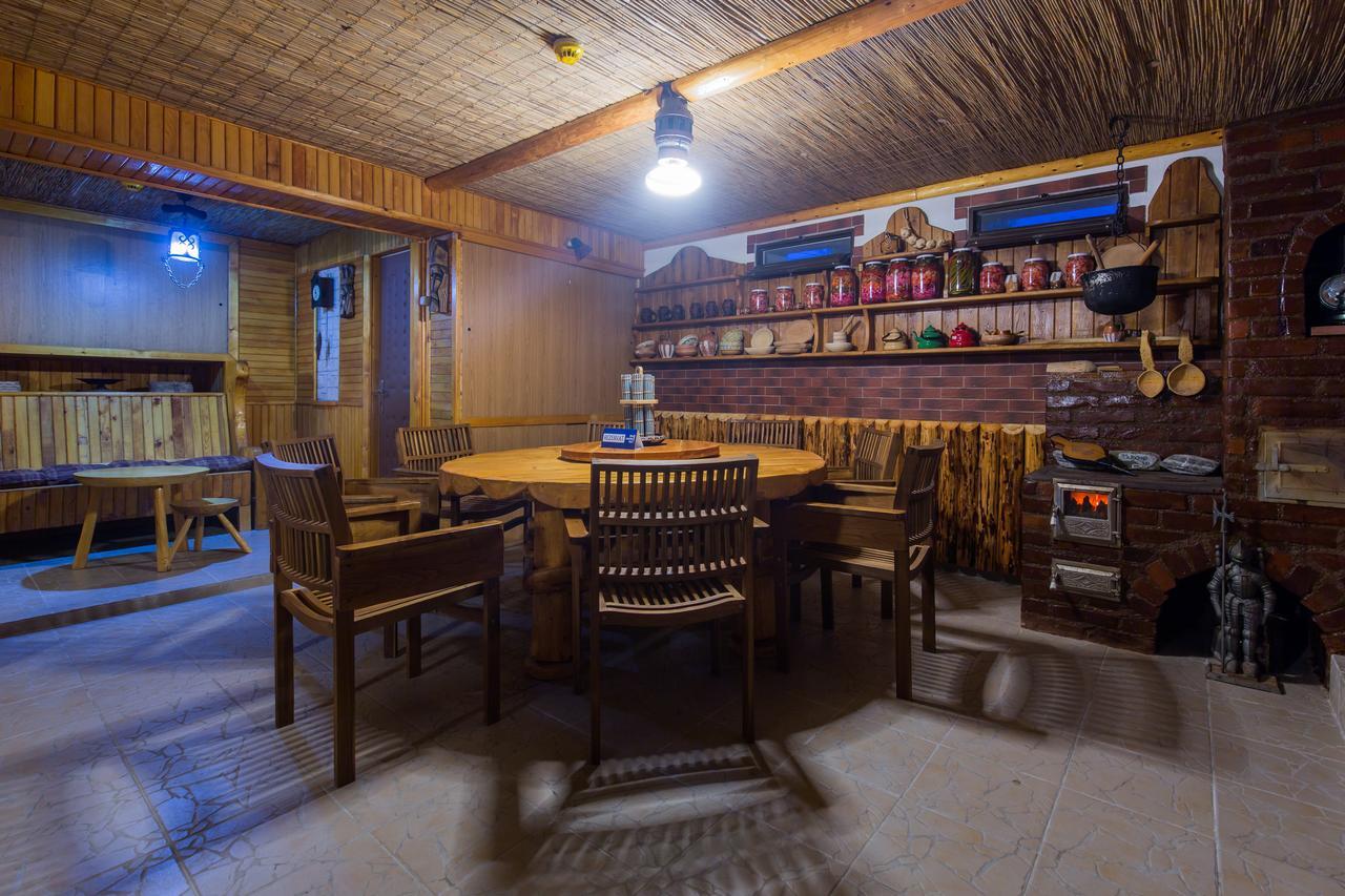 Hotel Raxand Residence Mioveni Dış mekan fotoğraf